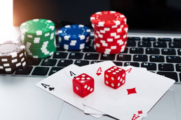 Live Baccarat table on kastoto login mobile app showing dealer, cards, and betting interface